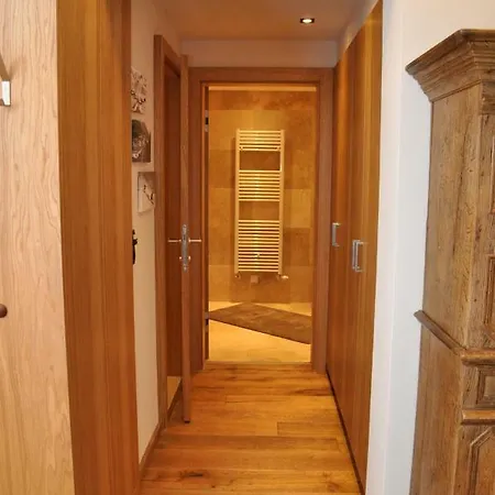 شقة Weissschrofenspitze *