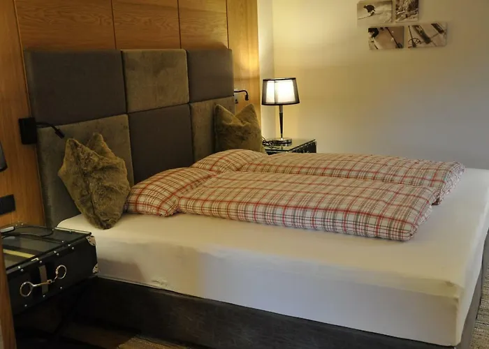 Weissschrofenspitze *